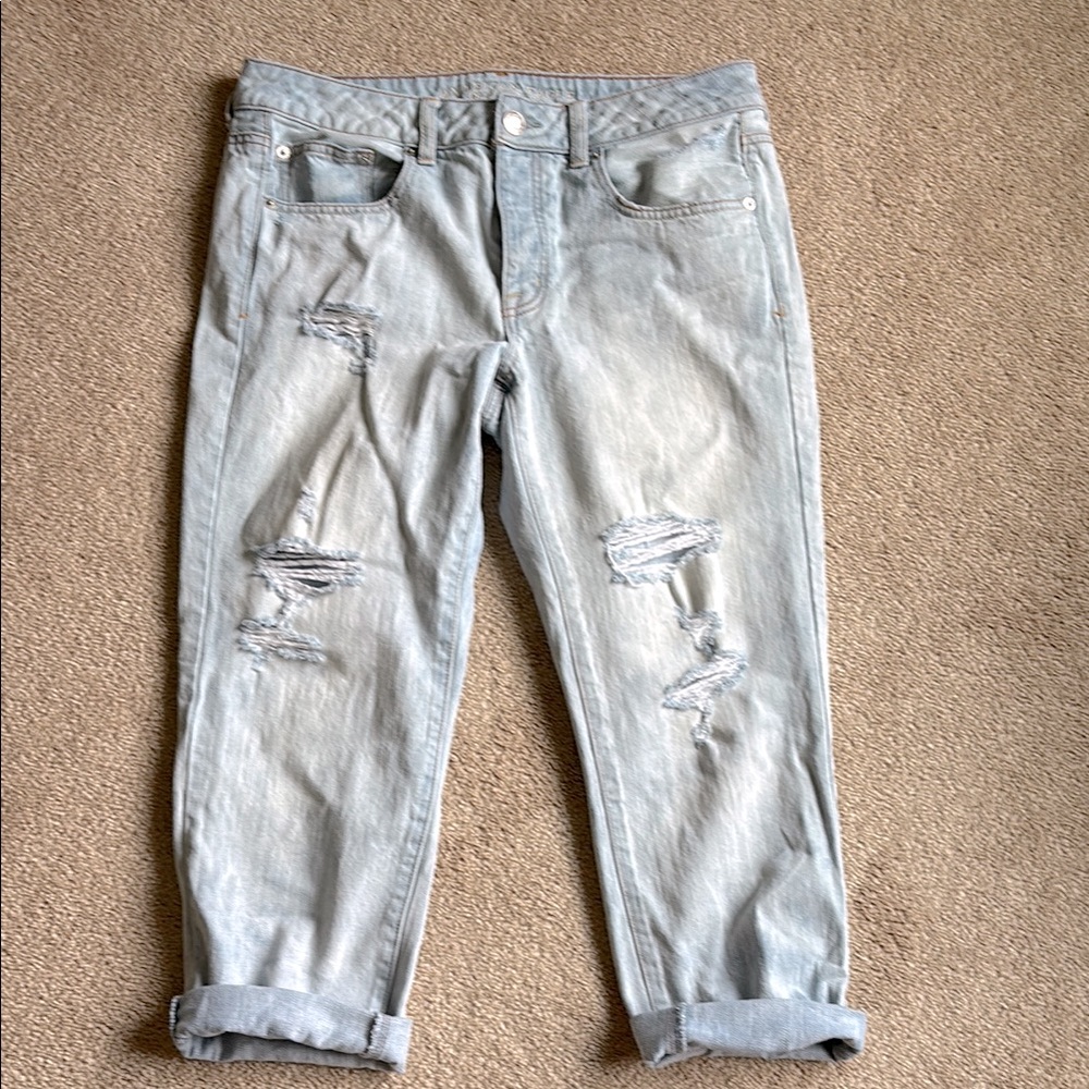 SOLD American Eagle Boy Crop Distressed Jean